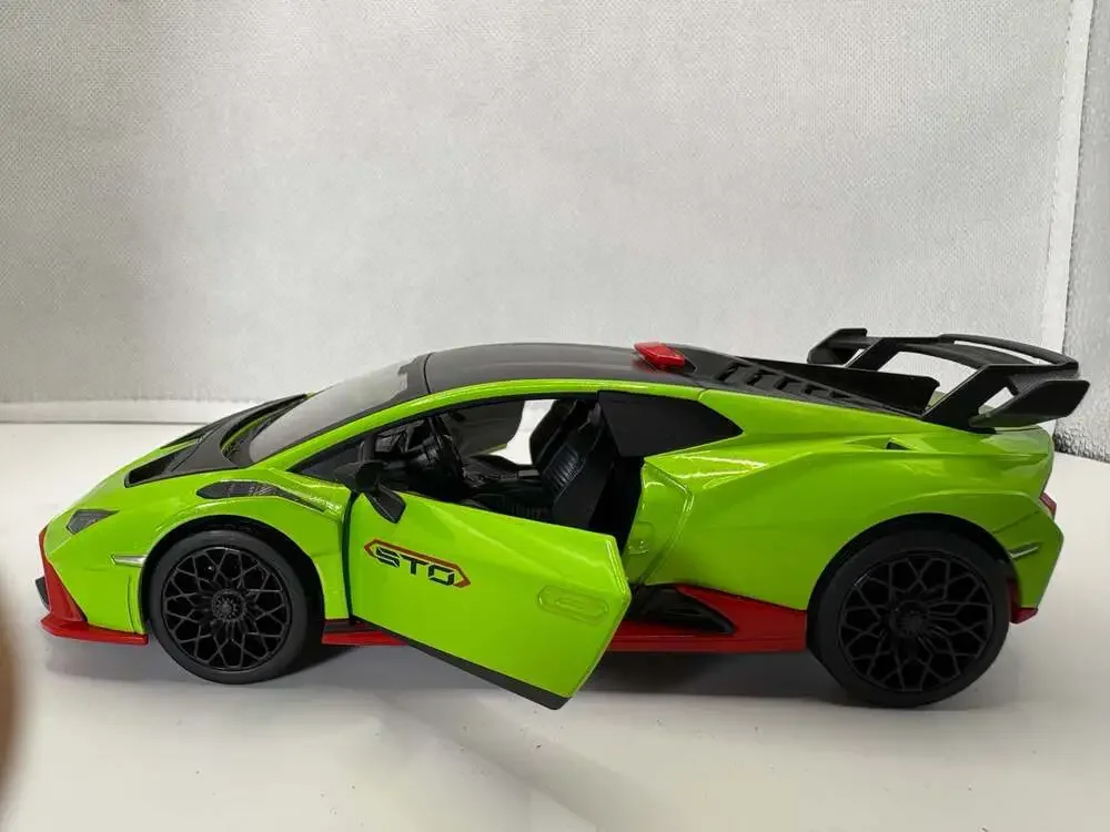 MSZ 1:24 Scale Lamborghini Huracán STO Diecast Model Toy Car